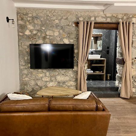 La Loge De Pierre Au Coeur De La Vieille Ville D Annecy Dış mekan fotoğraf